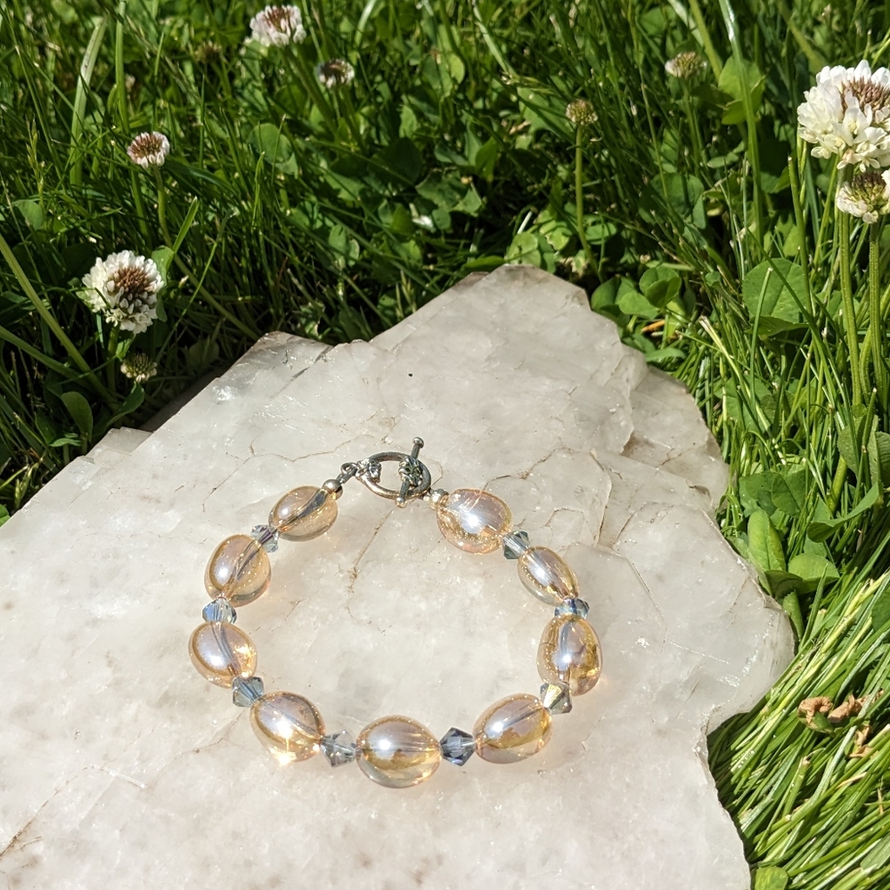 Handmade Champagne Aura Quartz Bracelet - 6 3/4"